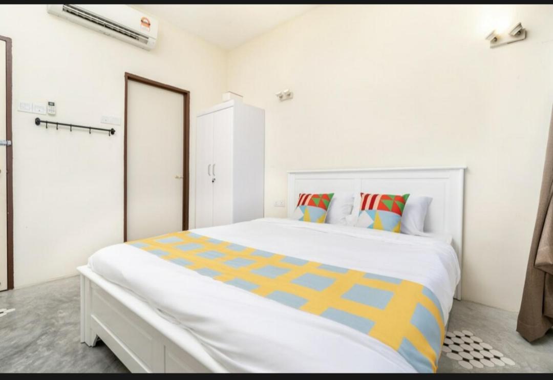 Luxury Seaview - 3br