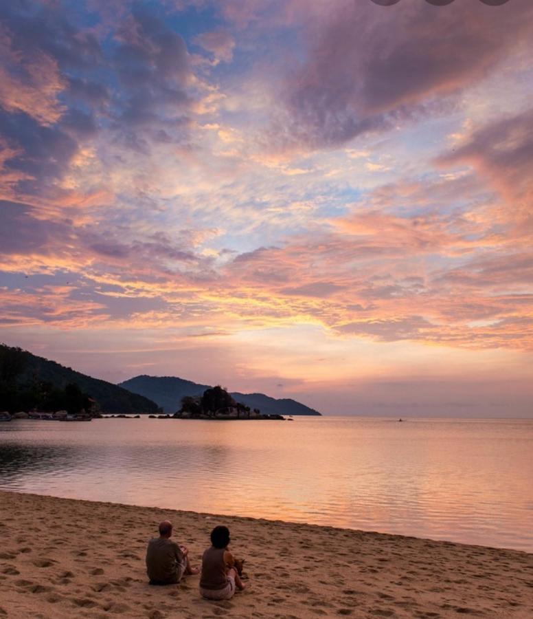 Luxury Seaview - 3br Batu Ferringhi