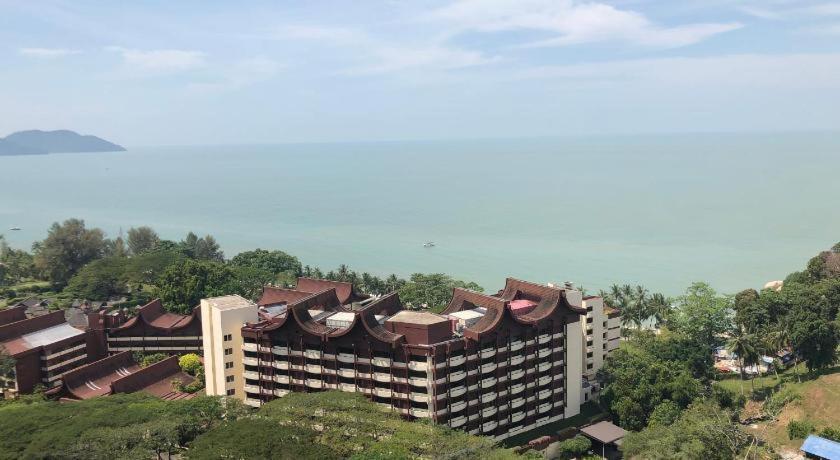 Luxury Seaview - 3br Apartment Batu Ferringhi